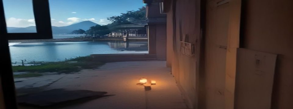 伊织凉子专题内容展示页面的宽幅全景，天蓝渐变背景配合现代化卡片布局，视觉清爽专业
